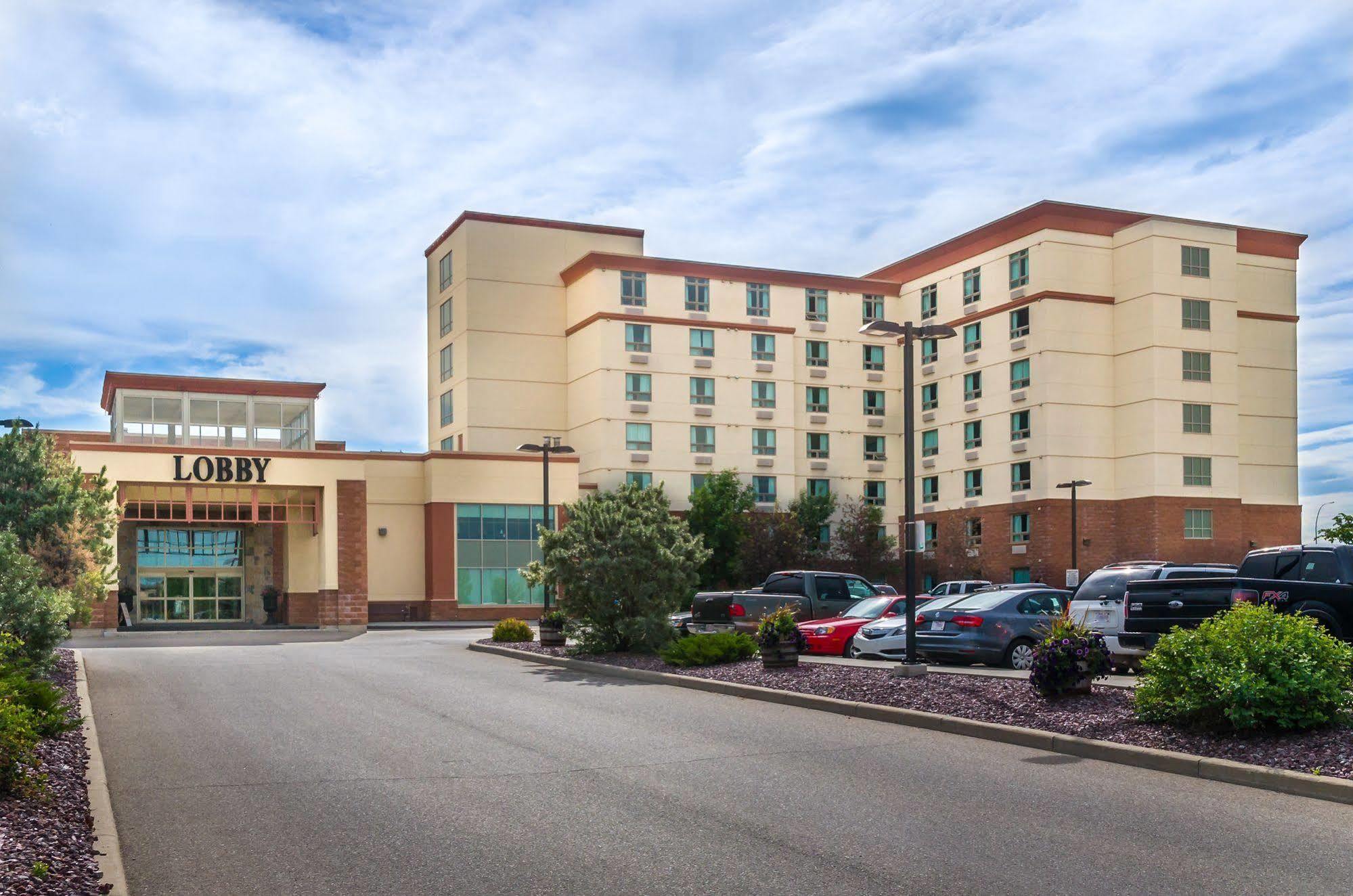 Deerfoot Inn And Casino Calgary Exterior photo